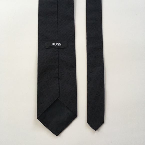 Hugo Boss Other - Hugo boss tie made in Italy silk necktie pa0058